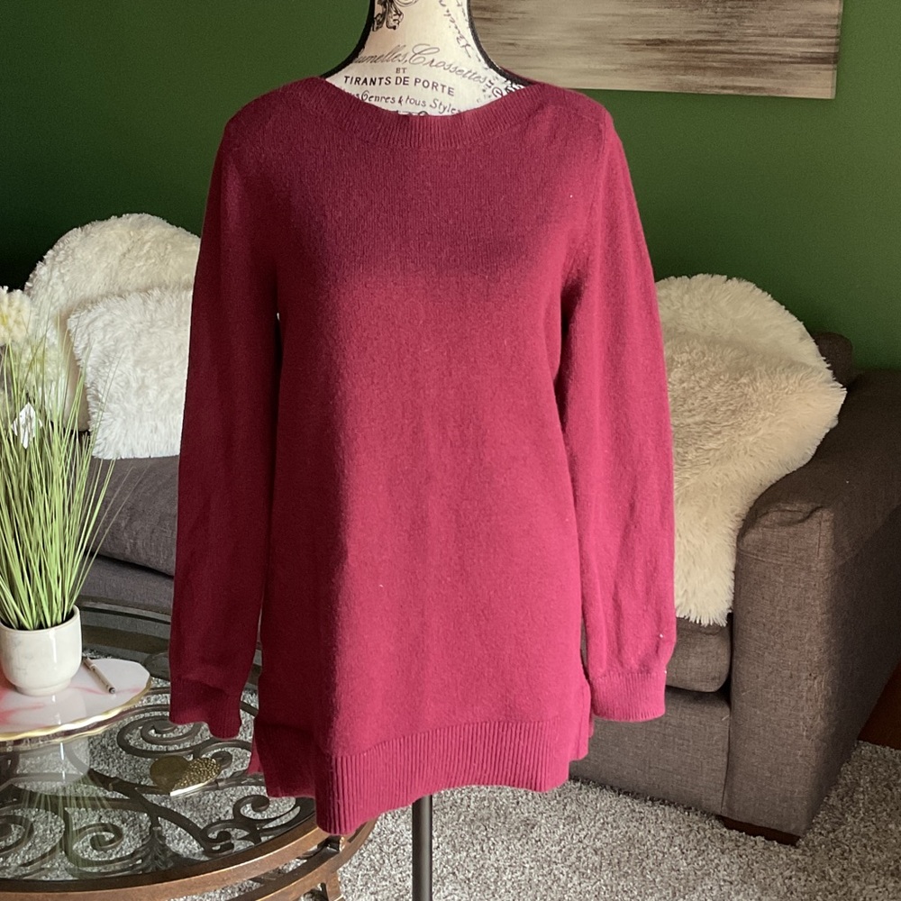 LOFT Rich Burgundy Crew Neck Sweater, Size M